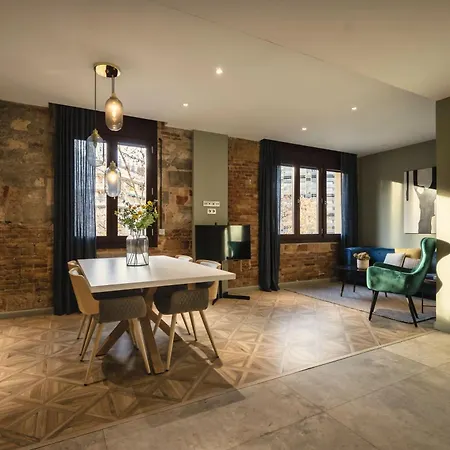 Caterina Universitat Apartment *